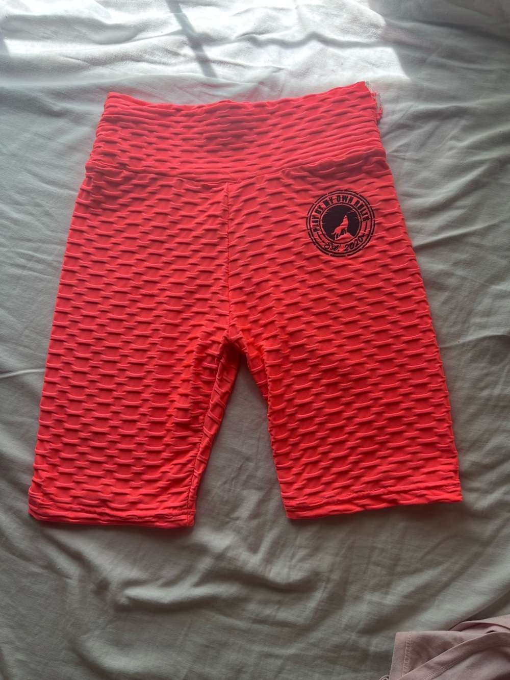 Women’s Coral Textured High-Waist Bike Shorts